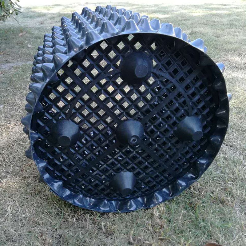 air pruning pot base plate shown outdoors
