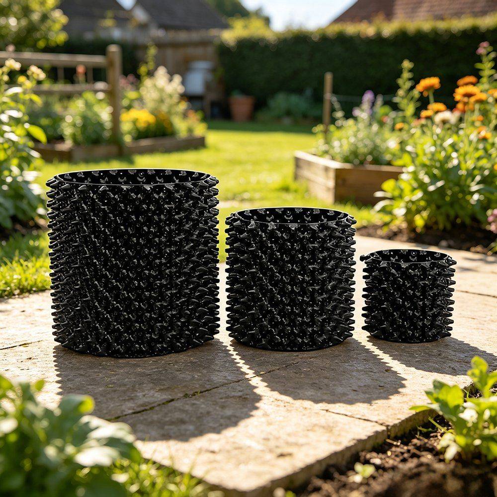 anti-ageing planter shown as a three size set