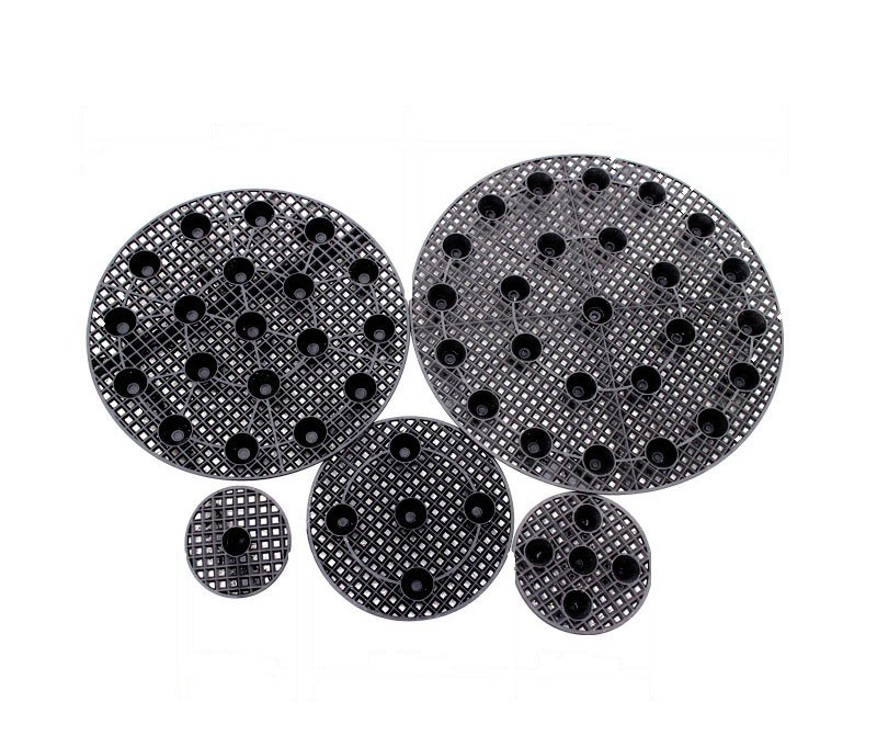 air pruning base plates in six diameters