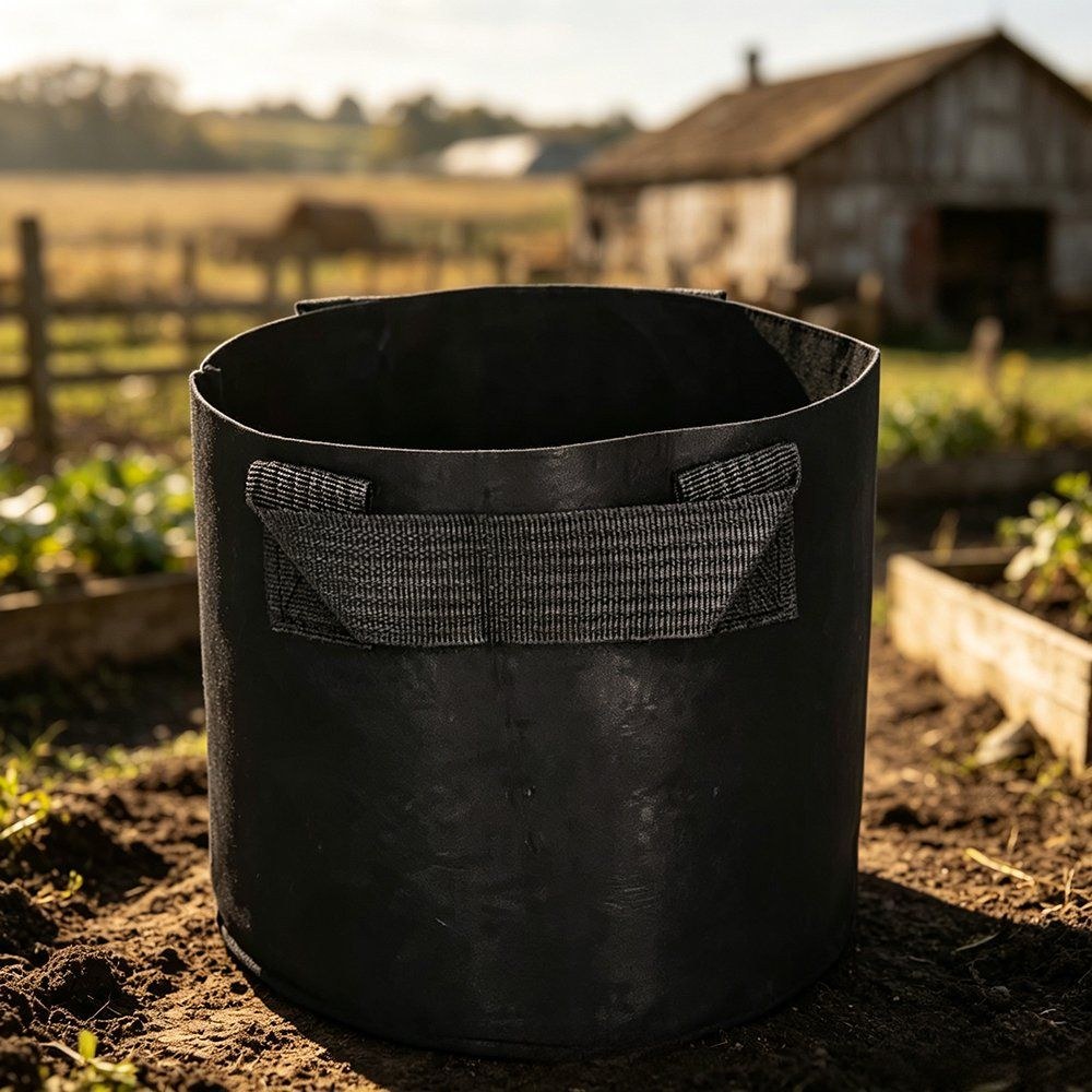 Black Felt Grow Bag with Wide Webbing Handles for Seedlings and Berries